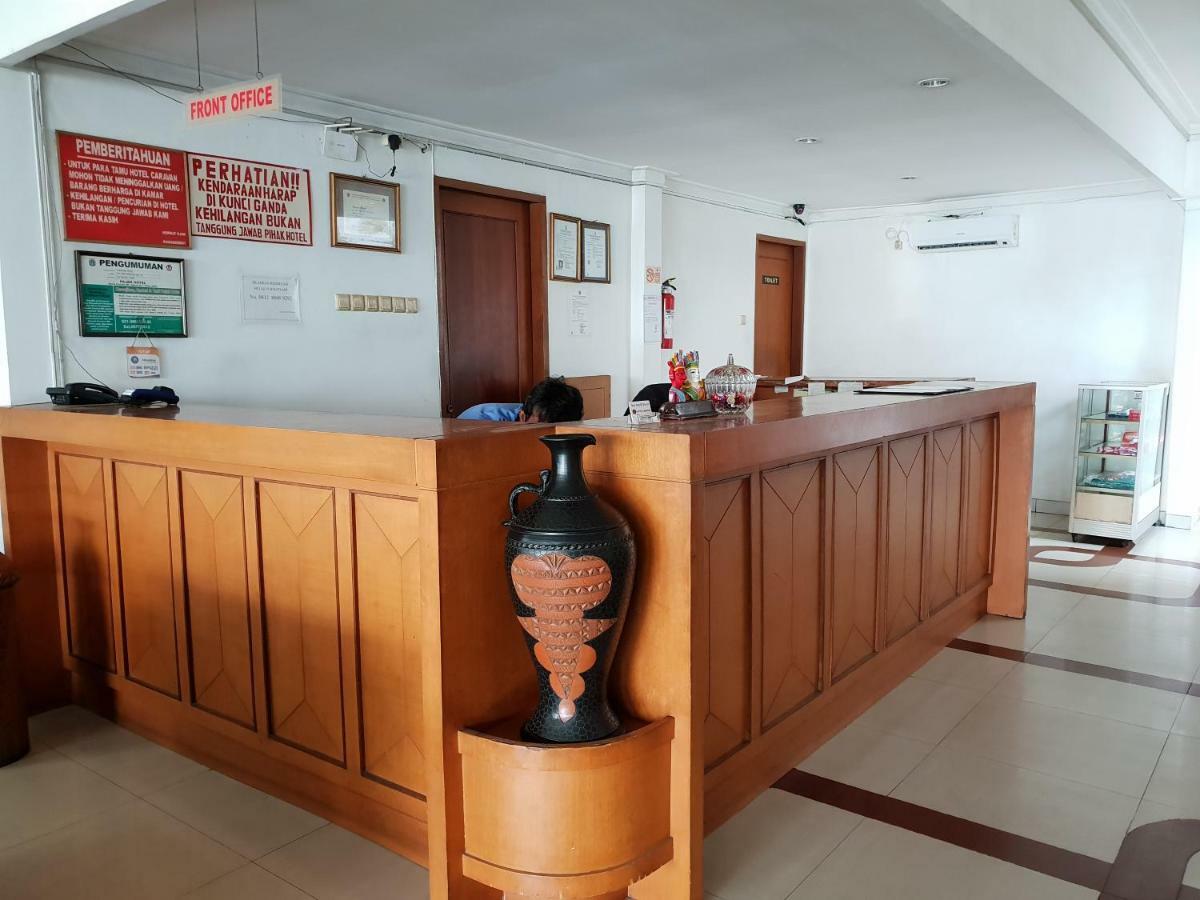 Hotel Caravan Jakarta Buitenkant foto
