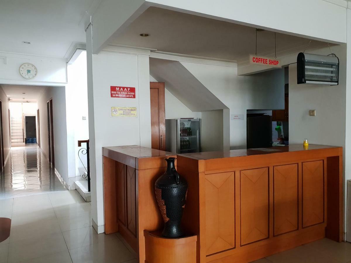 Hotel Caravan Jakarta Buitenkant foto