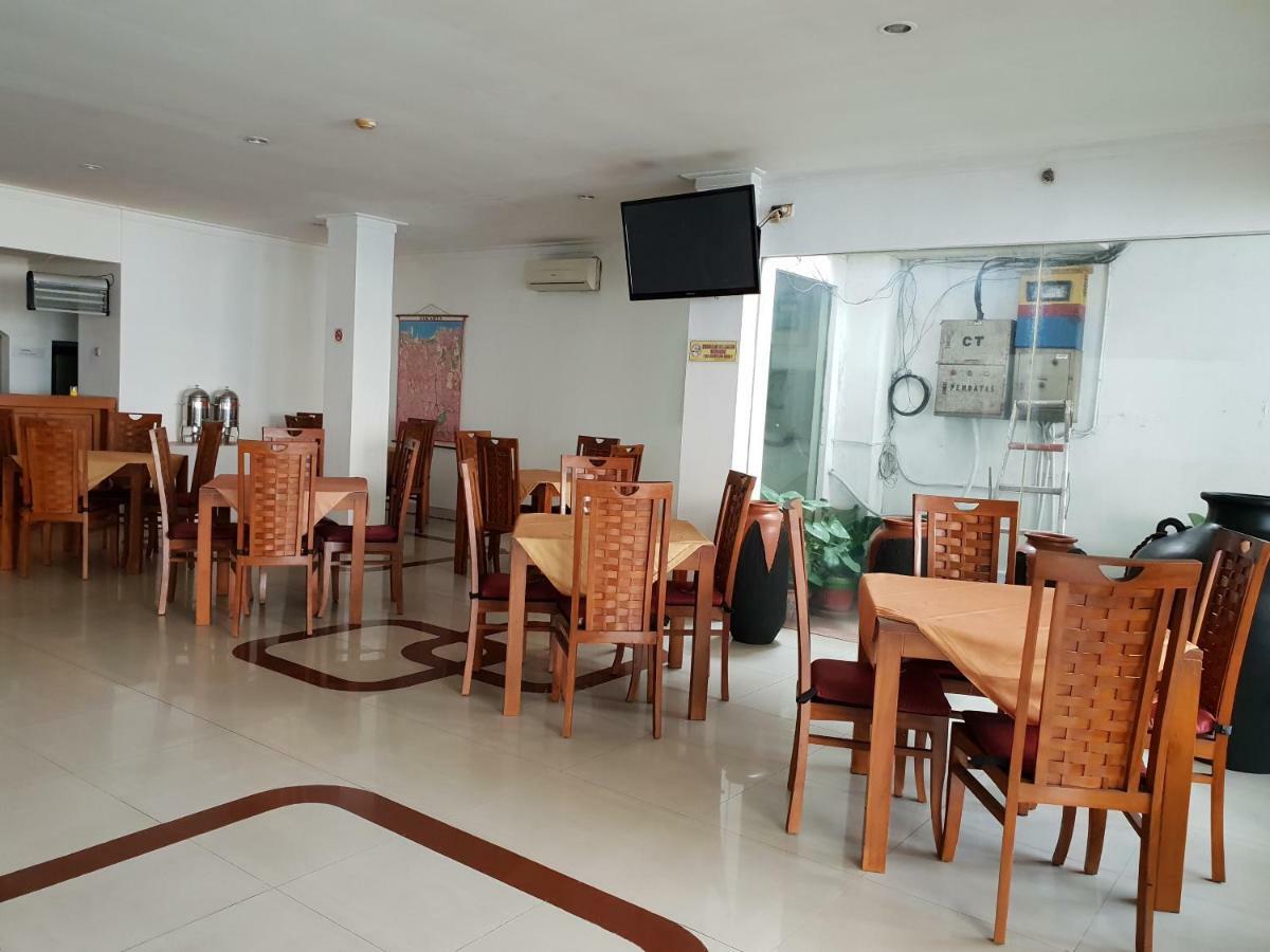 Hotel Caravan Jakarta Buitenkant foto